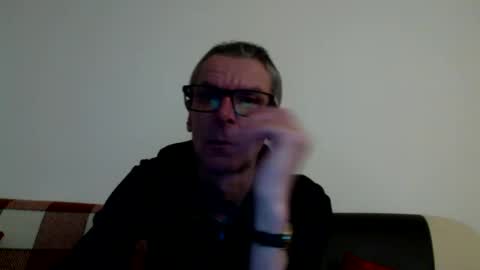 Snapshot of lovepvclate40s chatting on 12/14/25, 05:40 lovepvcearly50s online show from 12/14/25, 05:40