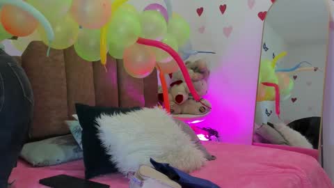 L O V E  online show from 03/03/25, 11:55