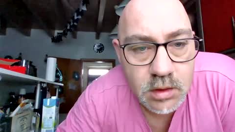 lover010983 online show from 02/16/25, 08:10