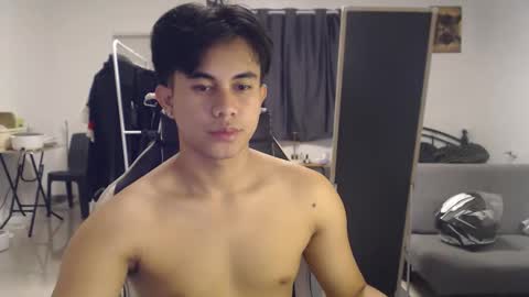 loverboyph04 online show from 09/22/25, 06:15