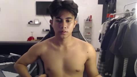 loverboyph04 online show from 10/09/25, 04:27