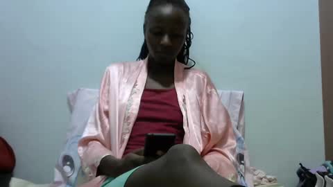 lovergal222 online show from 01/25/25, 04:56