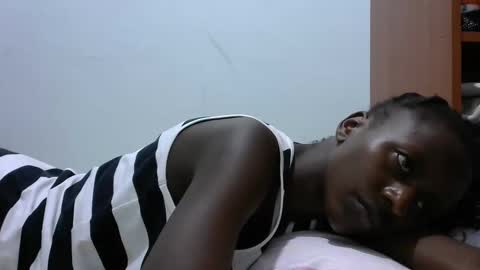 lovergal222 online show from 02/05/25, 09:40