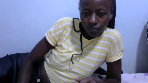 lovergal222 online show from 02/15/25, 07:39