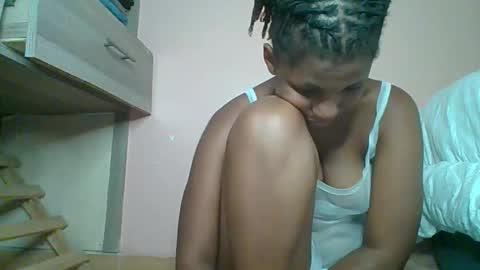 lovergal257 online show from 03/05/26, 06:59