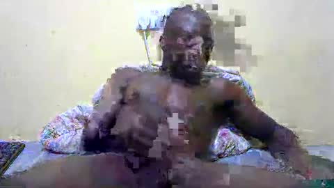 Snapshot of loverguyke chatting on 02/22/26, 11:42 loverguyke online show from 02/22/26, 11:42