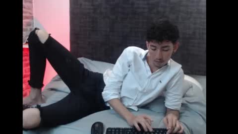 loverisu online show from 02/25/25, 01:52