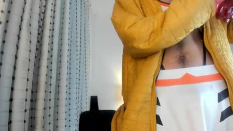 loverisu online show from 01/08/26, 11:18