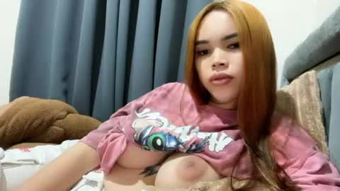 Snapshot of lovers_dreamx chatting on 07/11/26, 08:44 Sandy online show from 07/11/26, 08:44