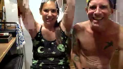 Snapshot of loversrus1 chatting on 01/11/26, 10:20 sexyravers online show from 01/11/26, 10:20