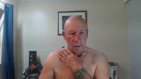 Lovesblackazz online show from 01/05/25, 01:13