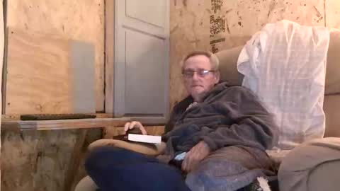 just here to have fun and cum online show from 11/14/25, 11:53