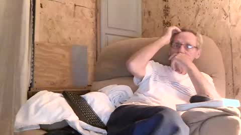 just here to have fun and cum online show from 11/16/25, 12:33