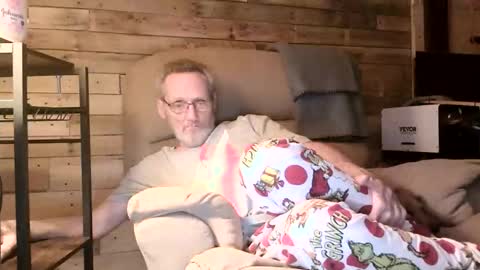 just here to have fun and cum online show from 04/01/26, 12:33