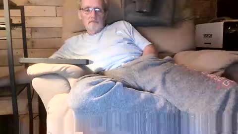 just here to have fun and cum online show from 04/20/26, 11:50