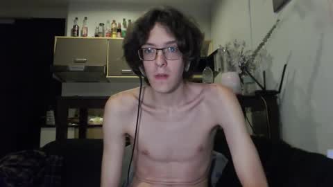 Snapshot of lovesomecookies chatting on 09/13/25, 01:44 LovesomeCookie online show from 09/13/25, 01:44