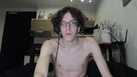 Snapshot of lovesomecookies chatting on 10/03/25, 02:14 LovesomeCookie online show from 10/03/25, 02:14