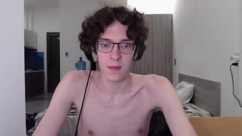 Snapshot of lovesomecookies chatting on 11/06/25, 09:15 LovesomeCookie online show from 11/06/25, 09:15