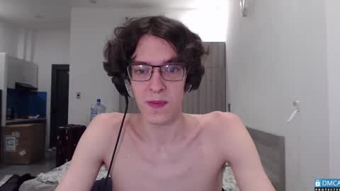 Snapshot of lovesomecookies chatting on 11/22/25, 05:12 LovesomeCookie online show from 11/22/25, 05:12