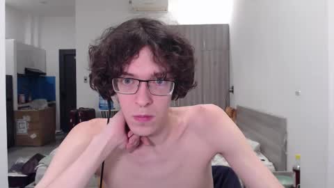 Snapshot of lovesomecookies chatting on 12/01/25, 06:24 LovesomeCookie online show from 12/01/25, 06:24