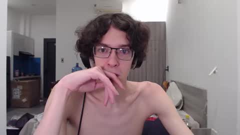 Snapshot of lovesomecookies chatting on 12/02/25, 05:41 LovesomeCookie online show from 12/02/25, 05:41