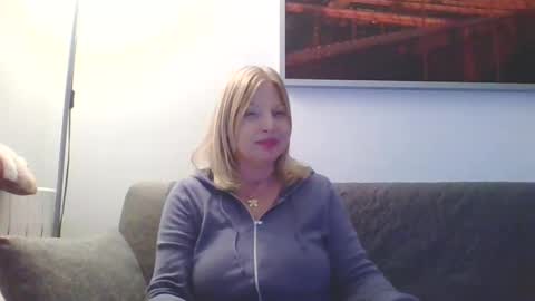 Marlyn online show from 01/21/25, 10:19