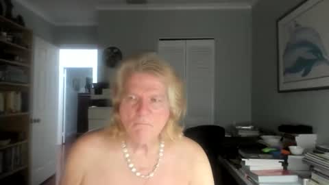 Michael online show from 11/14/25, 01:59