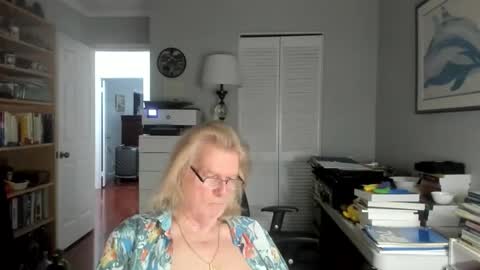 Michael online show from 05/06/26, 06:19