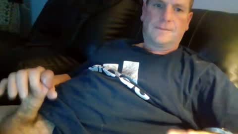 lovetocum37 online show from 01/31/25, 02:37