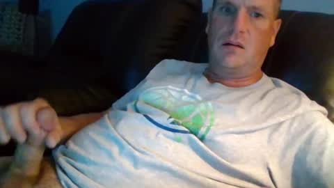 lovetocum37 online show from 09/29/25, 01:33