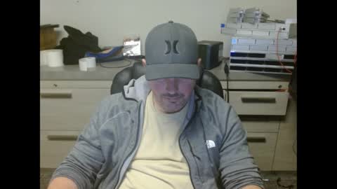 Love2Game online show from 04/29/26, 03:21