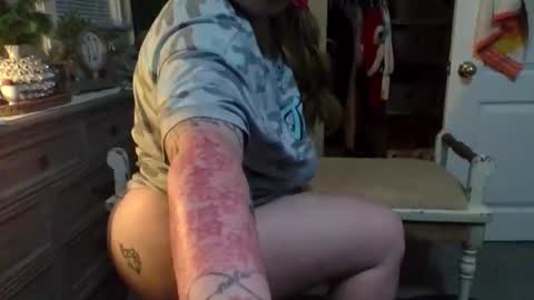 lovetubes101 online show from 12/03/25, 02:52