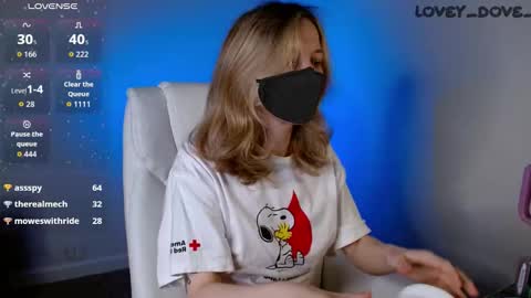 Lovey online show from 03/16/26, 05:44