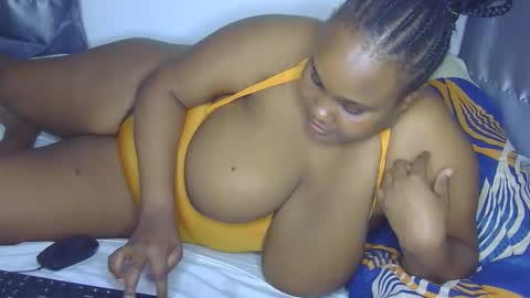 loveytiana online show from 04/22/26, 06:20