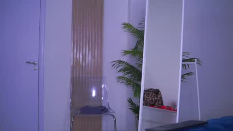 Nora online show from 01/29/25, 04:36