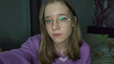 Snapshot of lowress chatting on 03/07/25, 10:13 Karmell online show from 03/07/25, 10:13