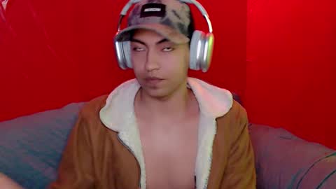 lpysami online show from 11/07/25, 12:16