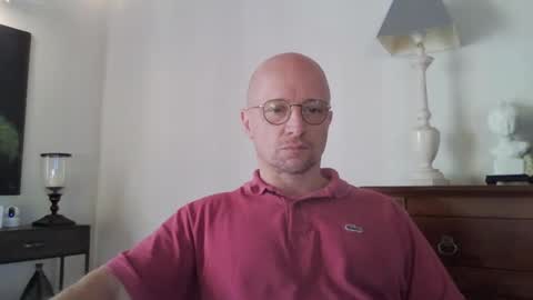 Snapshot of lrda49 chatting on 01/13/26, 08:30 Espigle online show from 01/13/26, 08:30