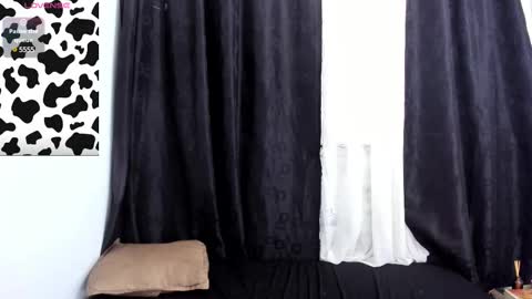 Lucia online show from 02/11/25, 02:13