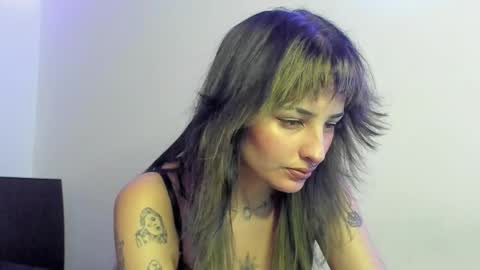 Jenn online show from 03/03/26, 09:53