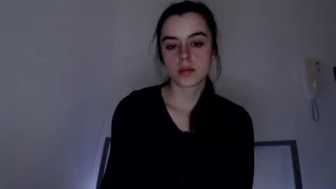 luana online show from 12/02/24, 10:12