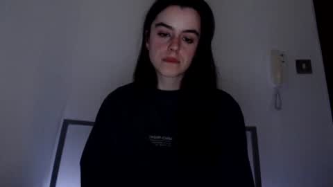 luana online show from 01/05/25, 10:19