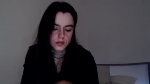 luana online show from 03/10/25, 10:45