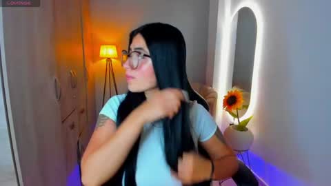 Snapshot of luanabonasx chatting on 06/11/26, 12:03 Luana online show from 06/11/26, 12:03