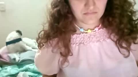 Snapshot of luanapowerful chatting on 01/16/25, 02:19 luanapowerful online show from 01/16/25, 02:19