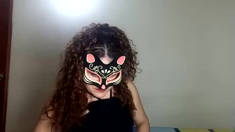 Snapshot of luanapowerful chatting on 01/20/25, 01:18 luanapowerful online show from 01/20/25, 01:18