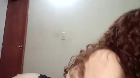 Snapshot of luanapowerful chatting on 01/29/25, 03:54 luanapowerful online show from 01/29/25, 03:54