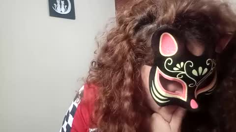 Snapshot of luanapowerful chatting on 02/06/25, 03:06 luanapowerful online show from 02/06/25, 03:06