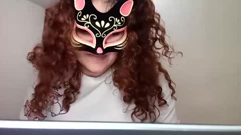 Snapshot of luanapowerful chatting on 02/23/25, 02:07 luanapowerful online show from 02/23/25, 02:07