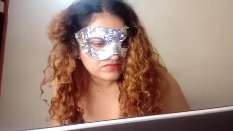 Snapshot of luanapowerful chatting on 09/14/25, 05:45 luanapowerful online show from 09/14/25, 05:45